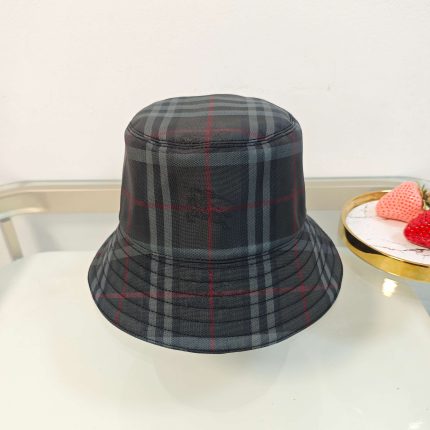 Burberry classic checkered cotton fisherman hat